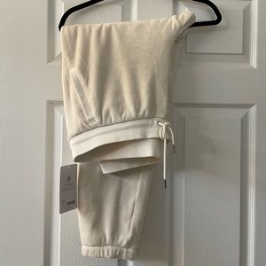 Athleta Recover Jogger Size 1X